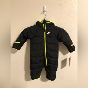 *NWT* Nike Baby Snowsuit (6months)
